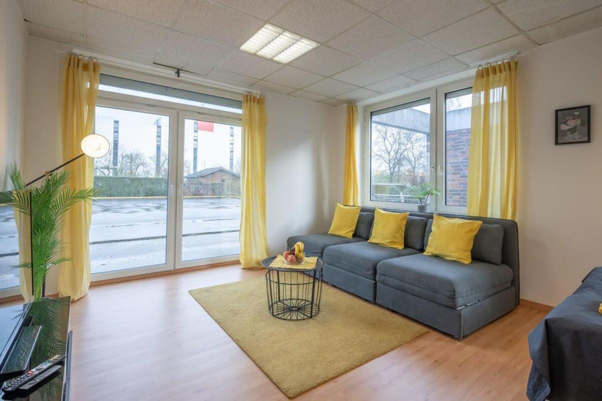 Beautiful 2 Bedroom Apartment Incl Parking Hamburg-Harburg Buitenkant foto