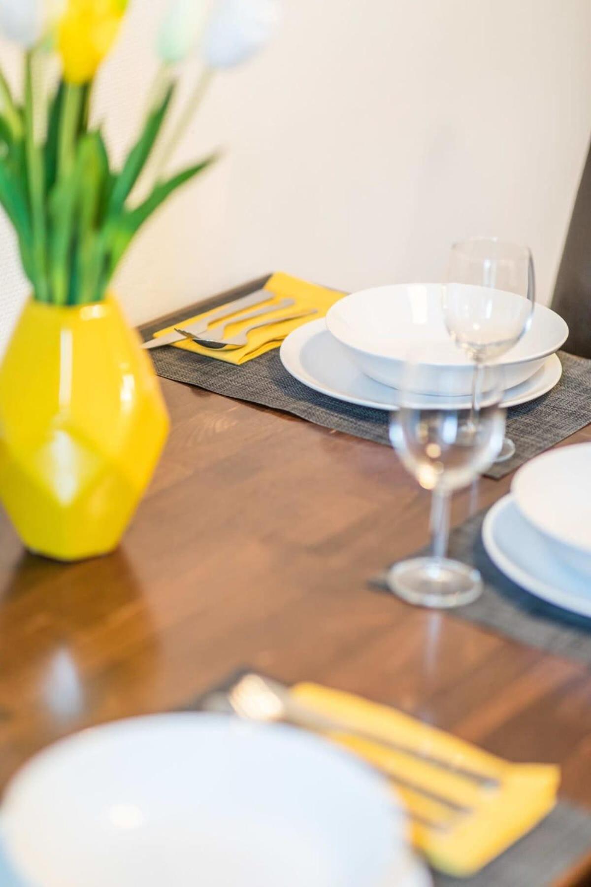 Beautiful 2 Bedroom Apartment Incl Parking Hamburg-Harburg Buitenkant foto